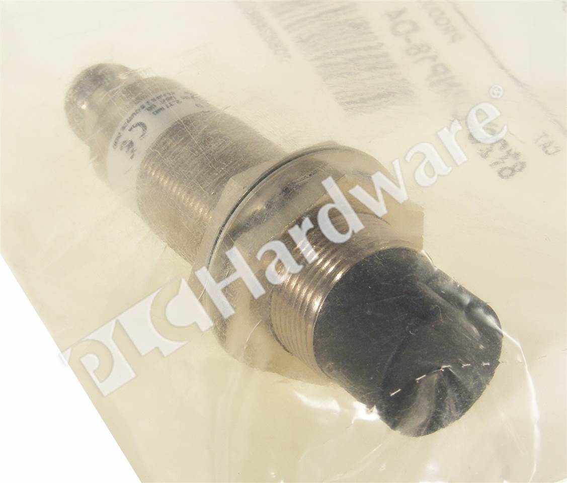 PLC Hardware: Allen-Bradley 872C-D8NP18-D4 Proximity Sensor, 3-Wire DC, 8mm