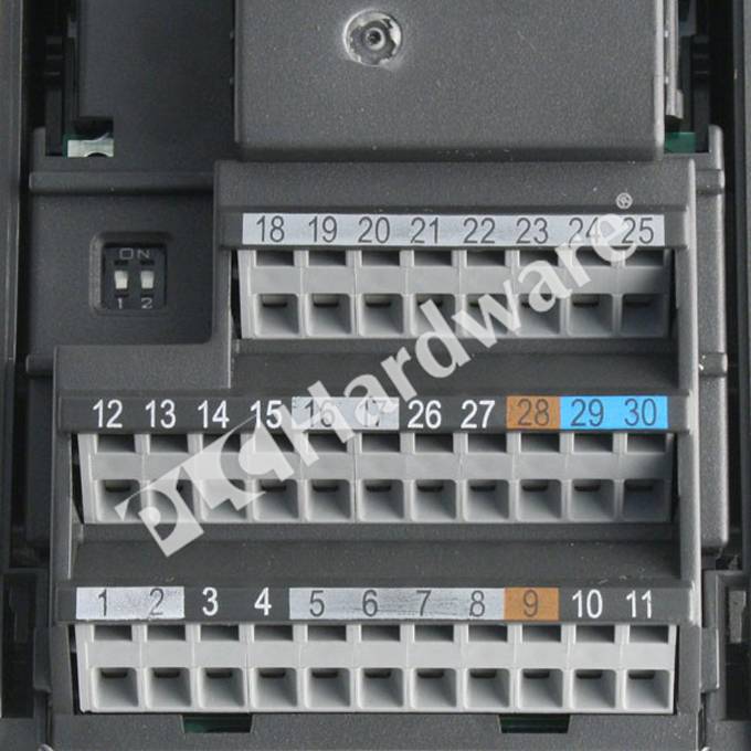 PLC Hardware - Siemens 6SE6440-2UC11-2AA1, Used PLCH Packaging